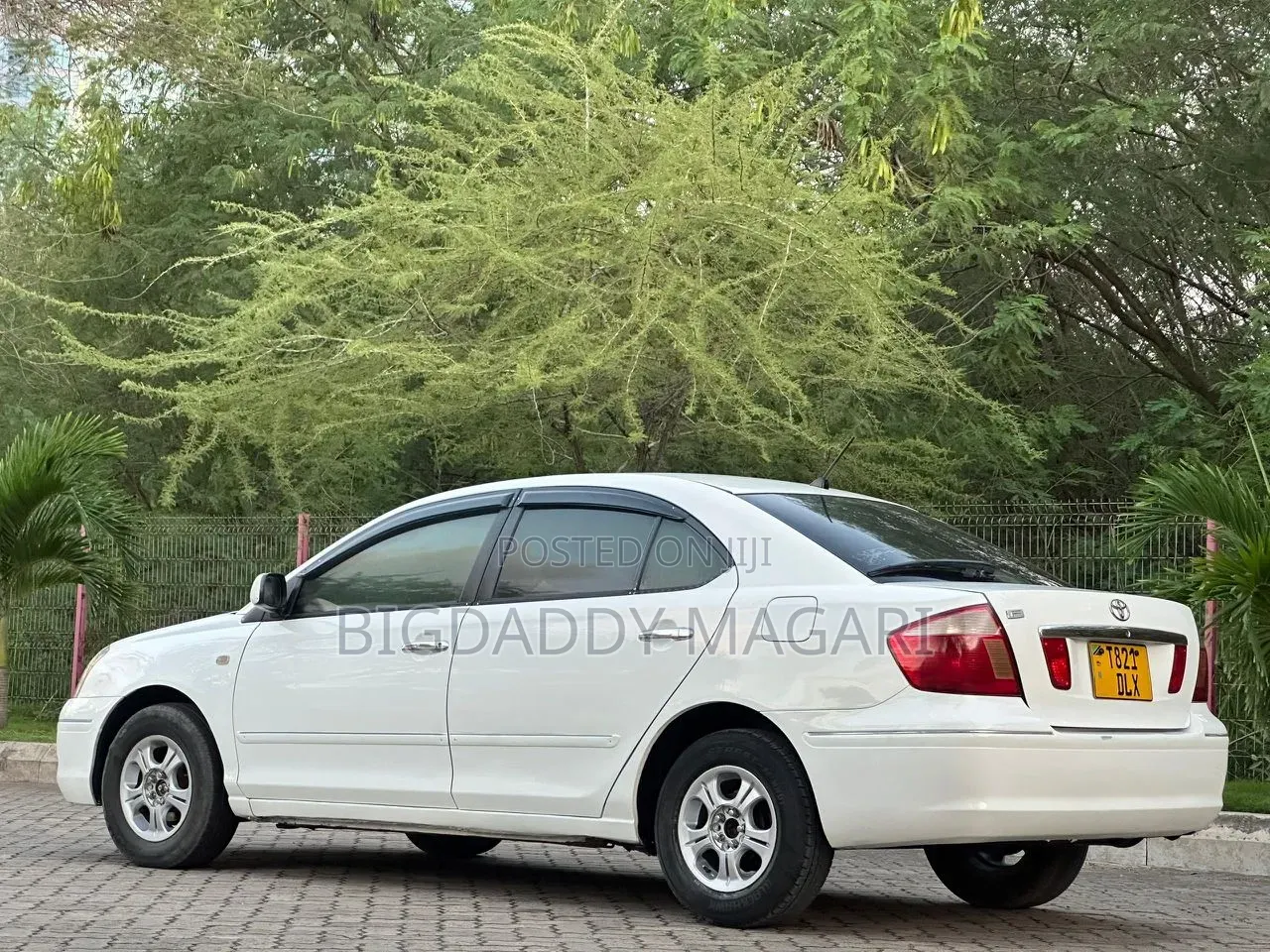 Toyota Premio 2004