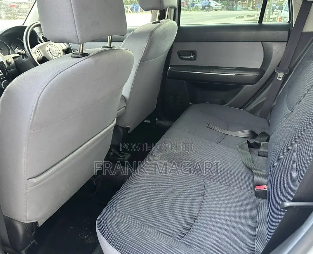 Mazda Verisa 2010 White