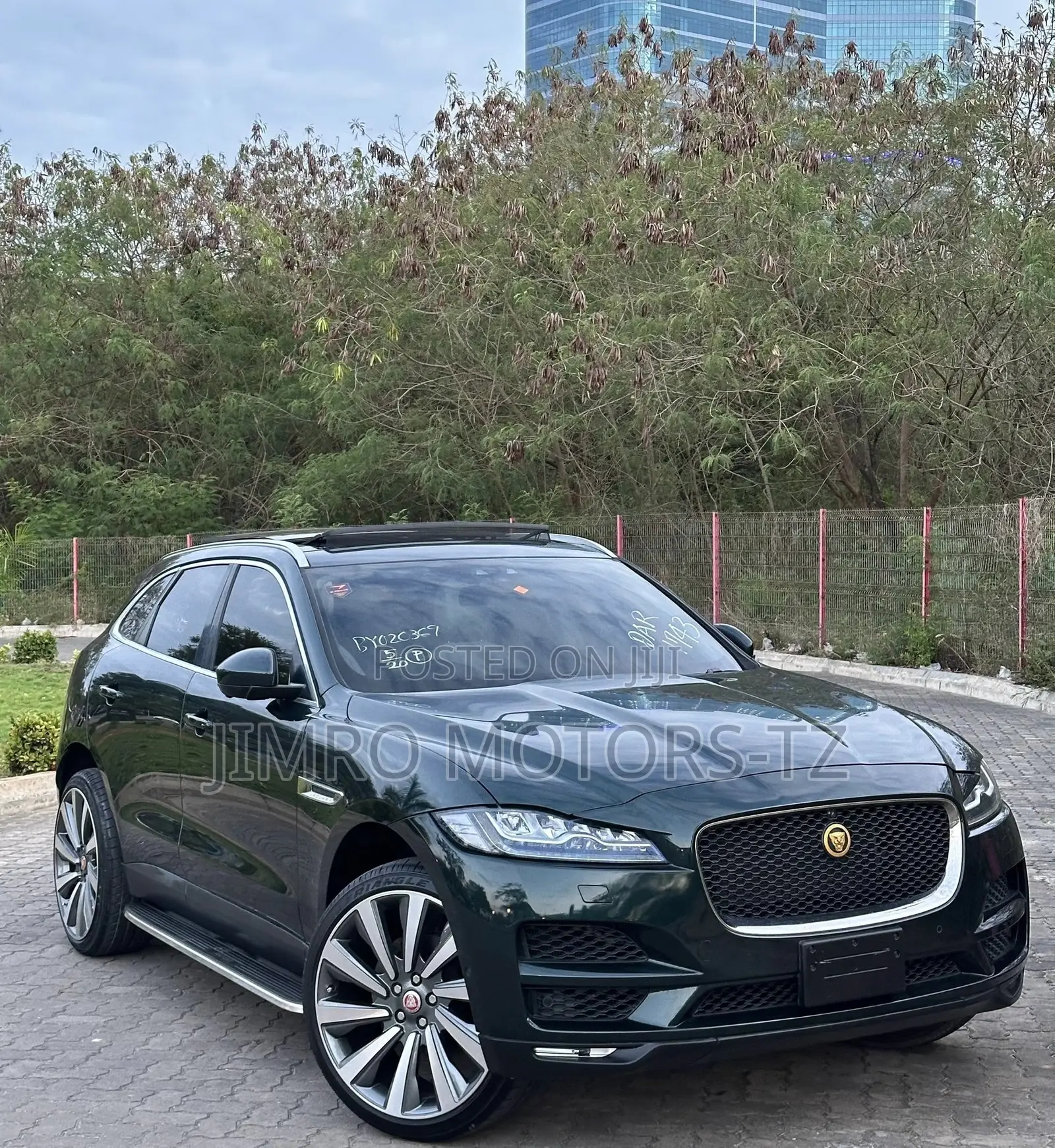 Jaguar F-Pace 2018 Green