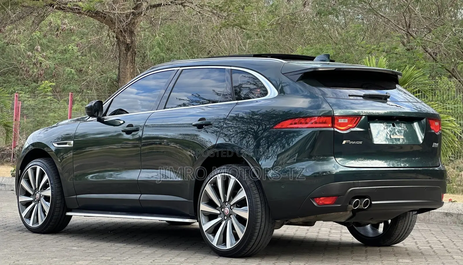 Jaguar F-Pace 2018 Green