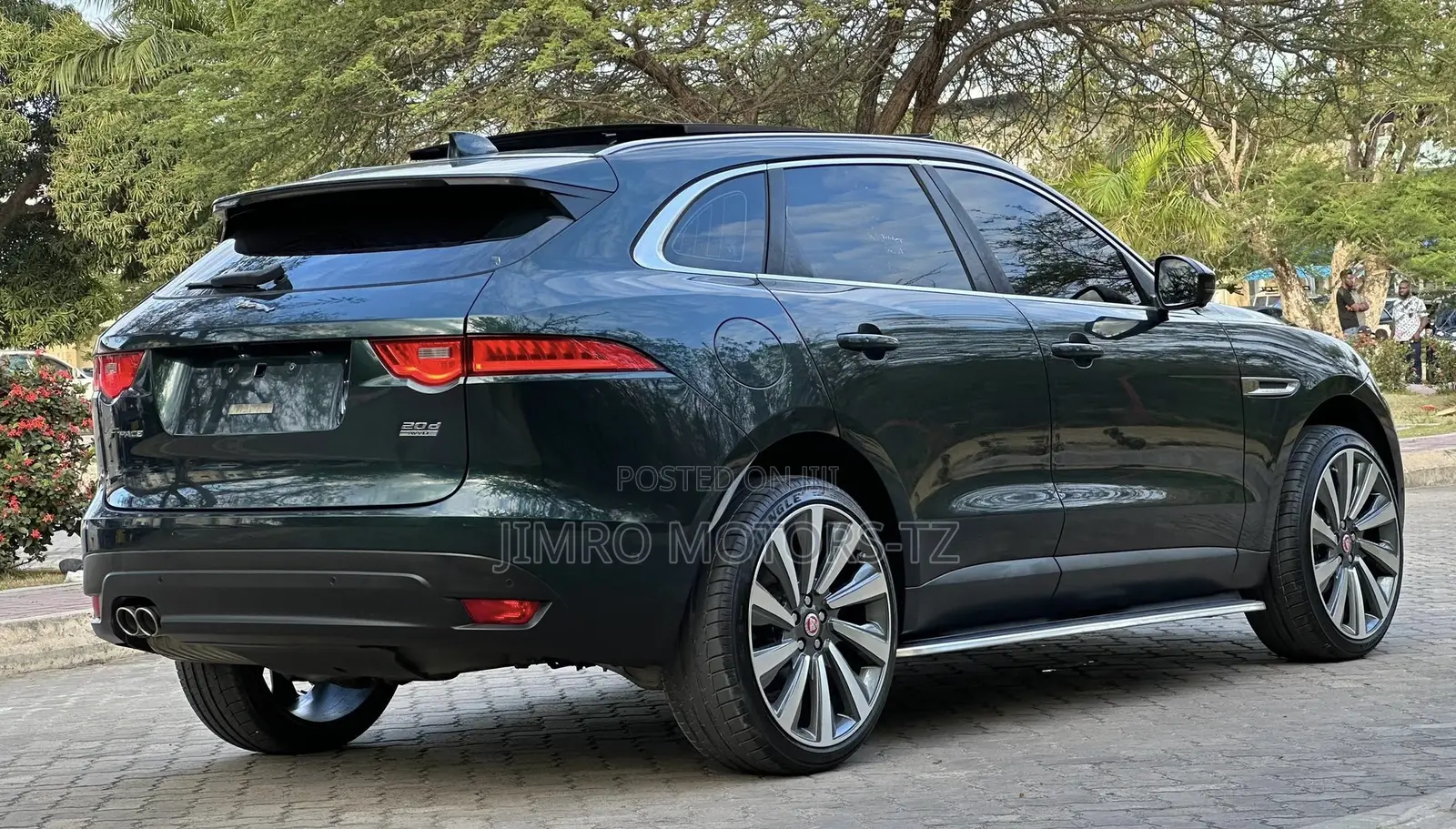 Jaguar F-Pace 2018 Green