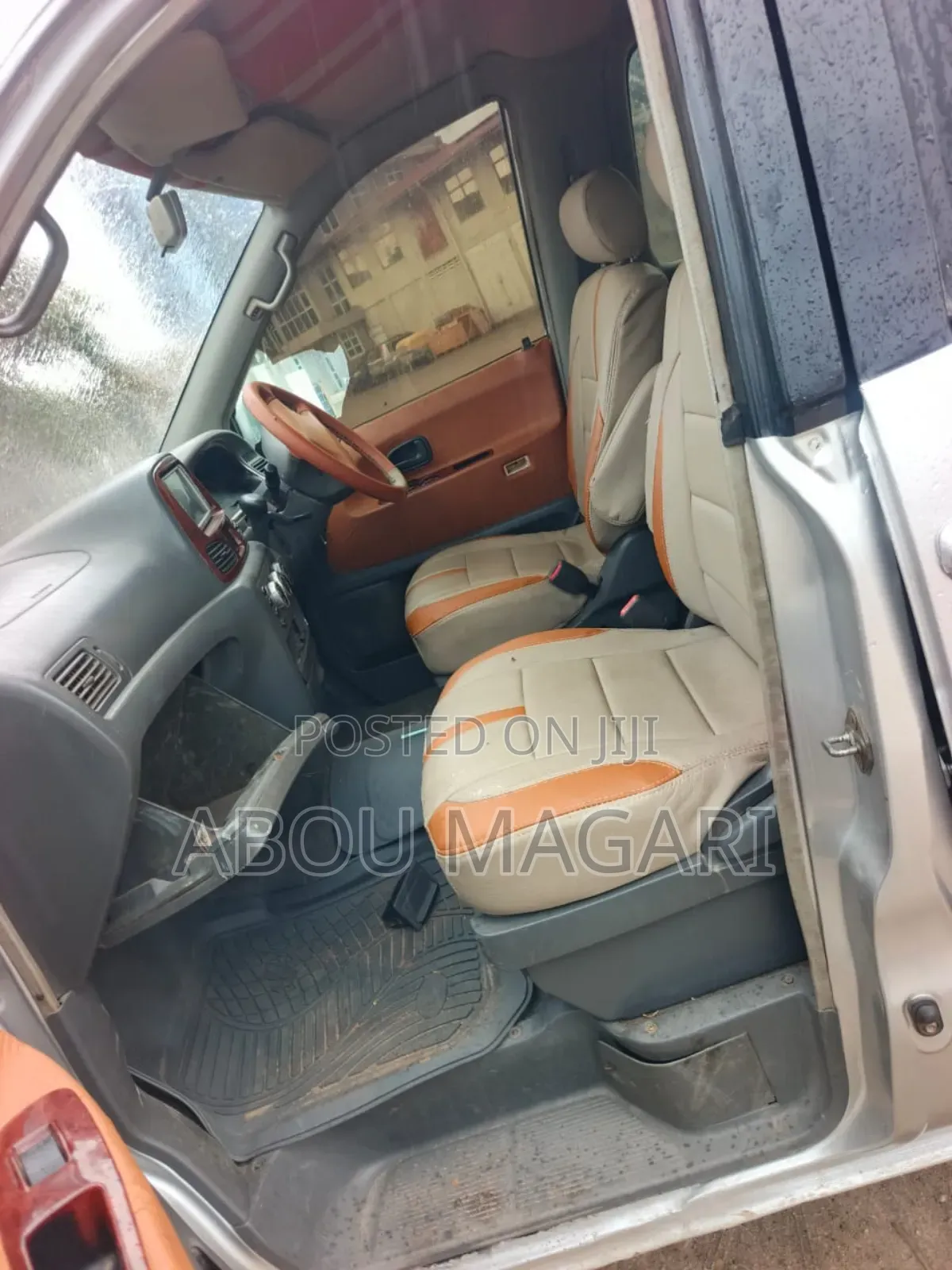 Toyota Noah 2.0 FWD (8 Seater) 2002 Silver