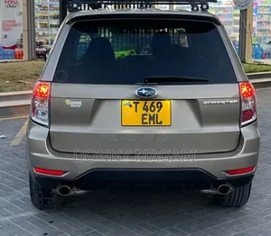Subaru Forester 2009 Gold
