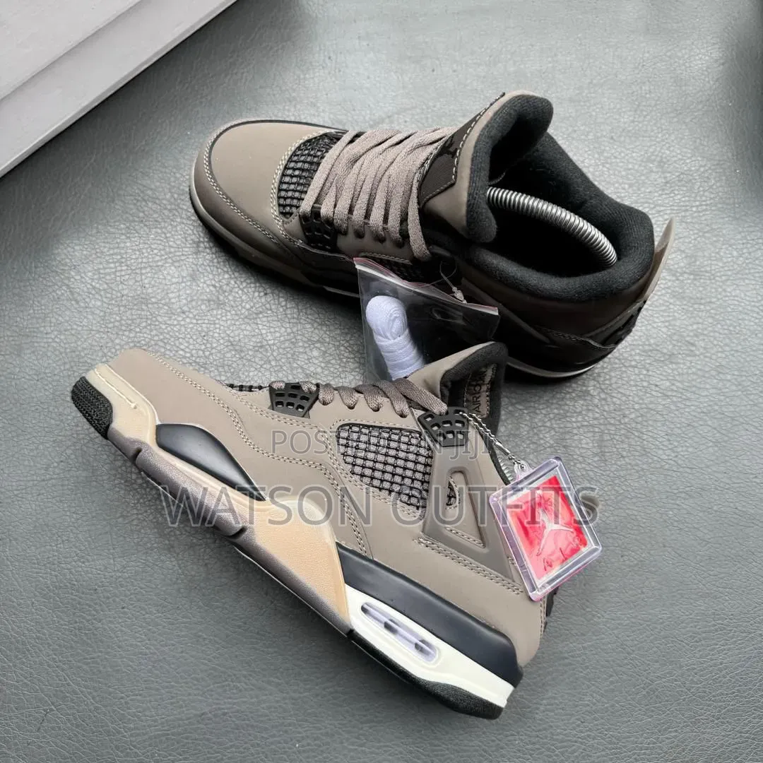 Men's Leather Shoes or Sneakers or Raba Za Jordan 4 Brand Full Boxed