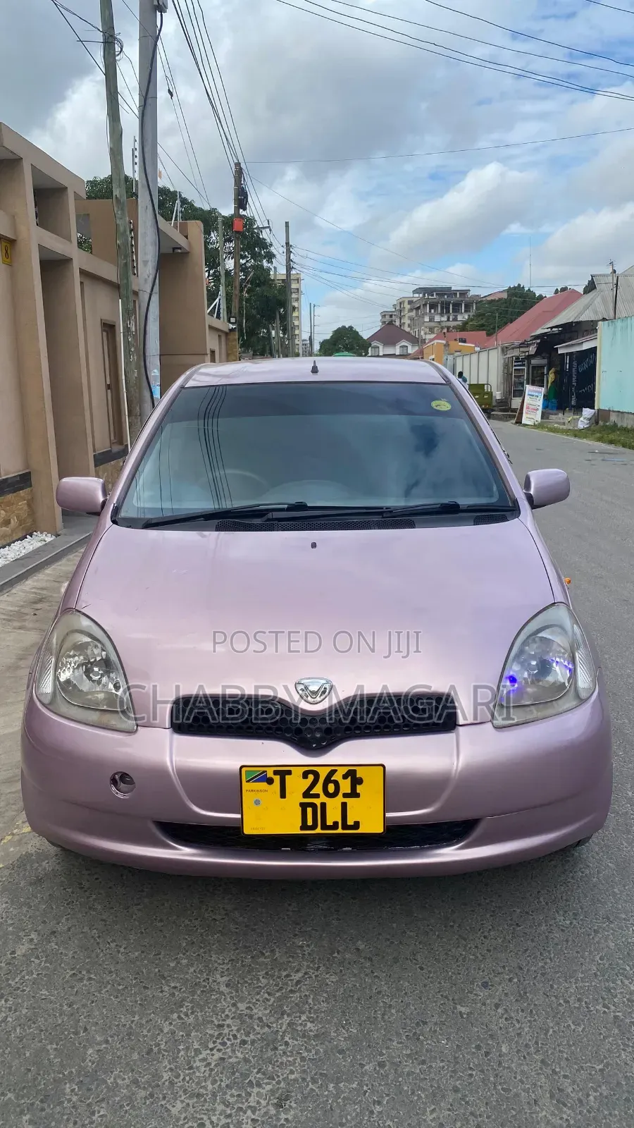 Toyota Vitz 1.0 FWD 5dr 2000 Pink