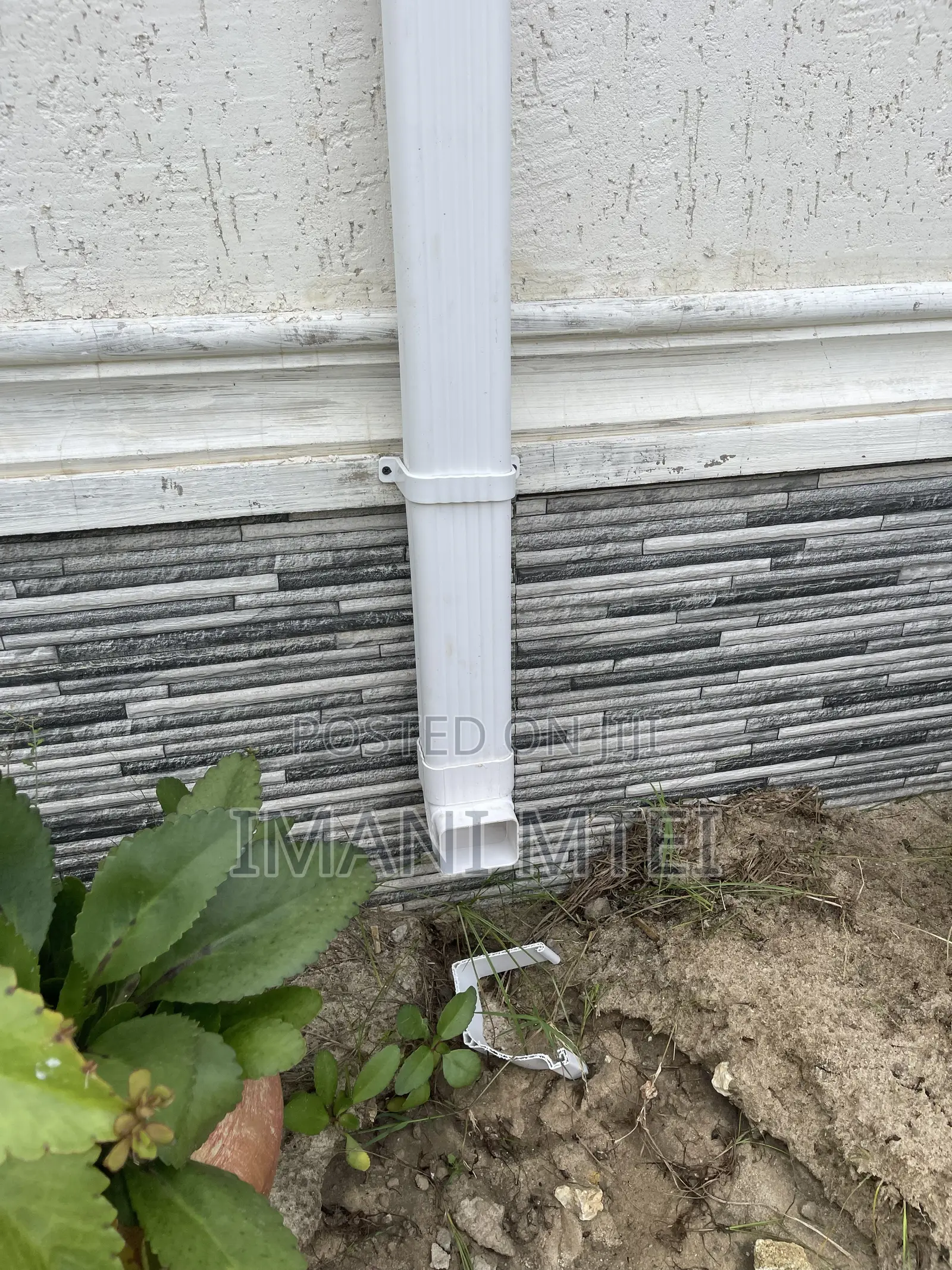 Square Gutters(Gata Za Kisasa)