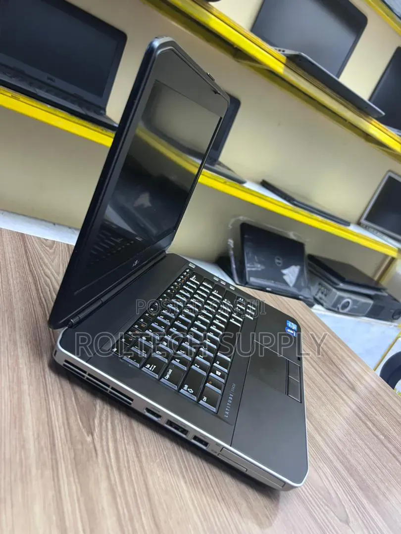 Laptop Dell Latitude 5430 8GB Intel Core i3 HDD 320GB