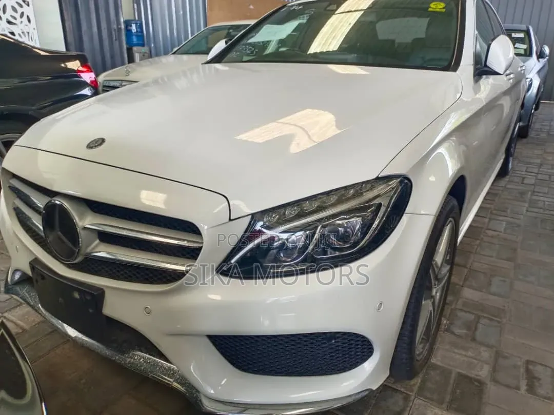 Mercedes-Benz C200 2015 White