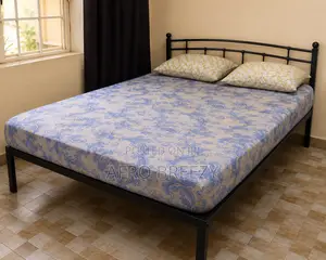 Bed + 2 Mattresses