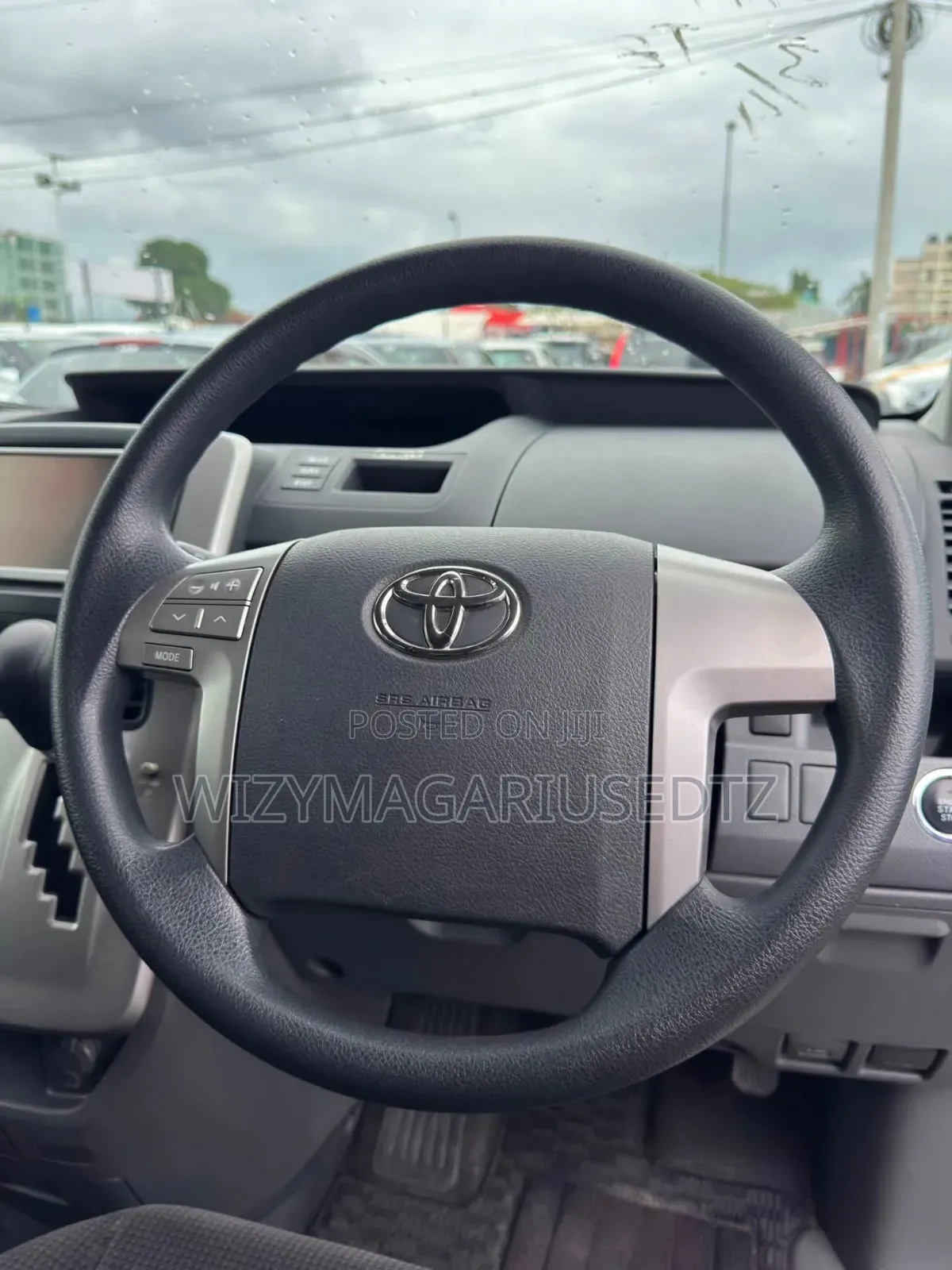 Toyota Noah 2009 Silver