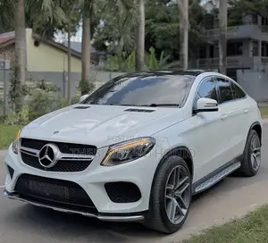 Mercedes-Benz GL-Class 2016 White