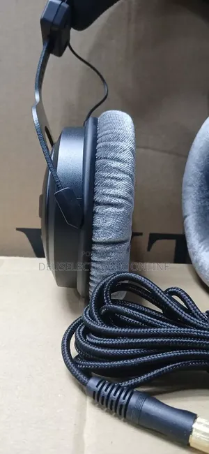 Ev_electovoice Headphone Studio