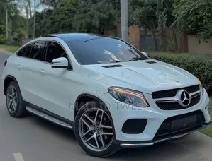 Mercedes-Benz GLE-Class 2017 White