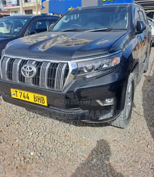 Toyota Land Cruiser Prado 2018