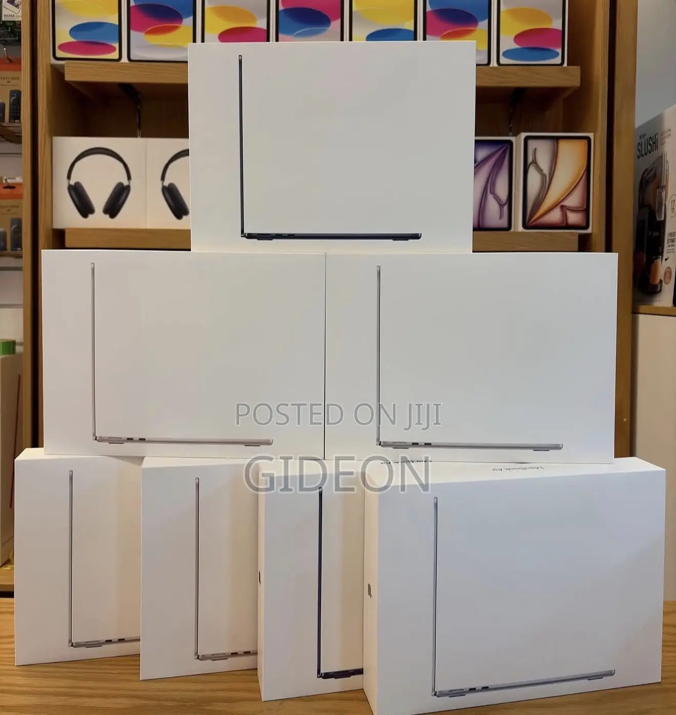 New Laptop Apple MacBook Air 2026 M5 13-inch 16GB Apple M5 SSD 512GB