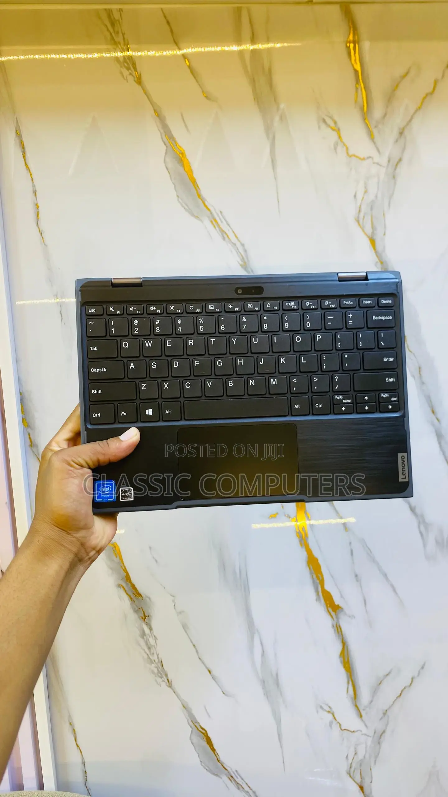 Laptop Lenovo 300e 4GB Intel SSD 128GB