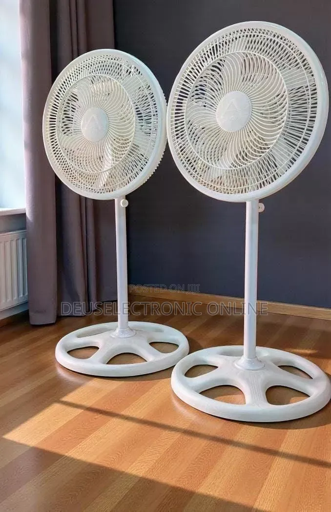 Feni Arita Size 18” Nyeupe Kwenye CTN Inakaa Pc 1 Kwa 60,000 