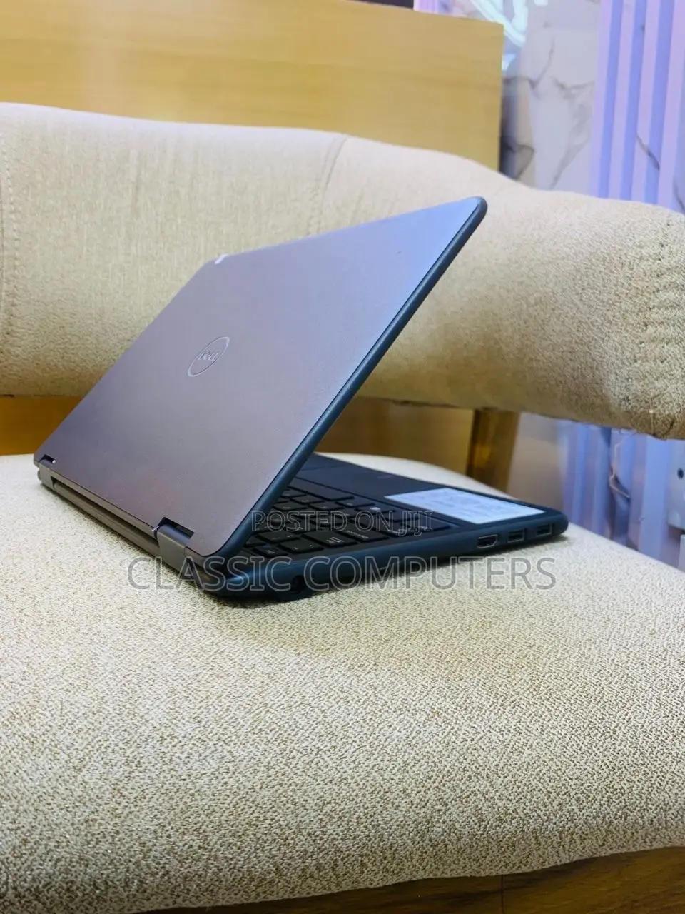 Laptop Dell Latitude 3189 8GB Intel SSD 256GB