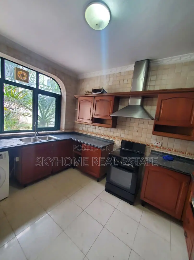 Furnished 3bdrm Apartment in Masaki for rent
