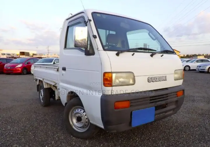 Suzuki Carry