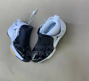 2004 Air Jordan 19 Og “Midwest” Sneakers