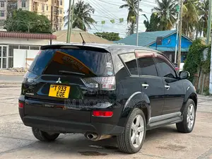 Mitsubishi Outlander 2009 Black