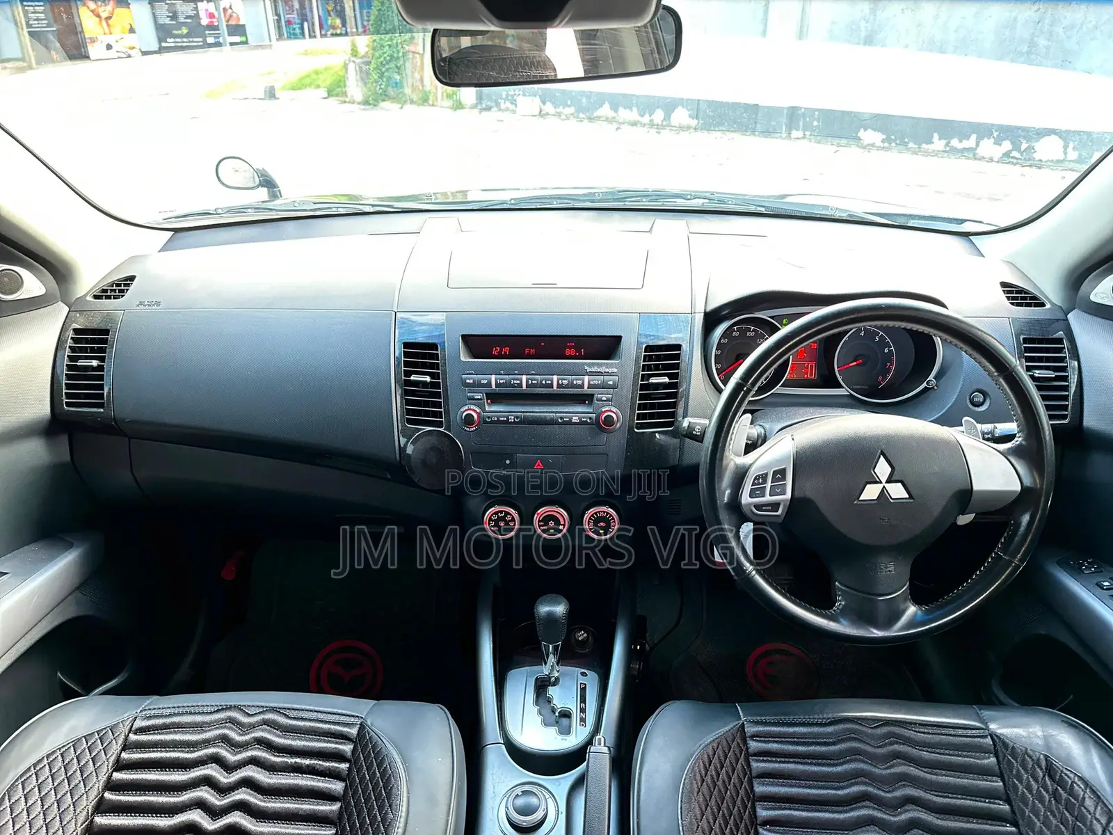 Mitsubishi Outlander 2009 Black