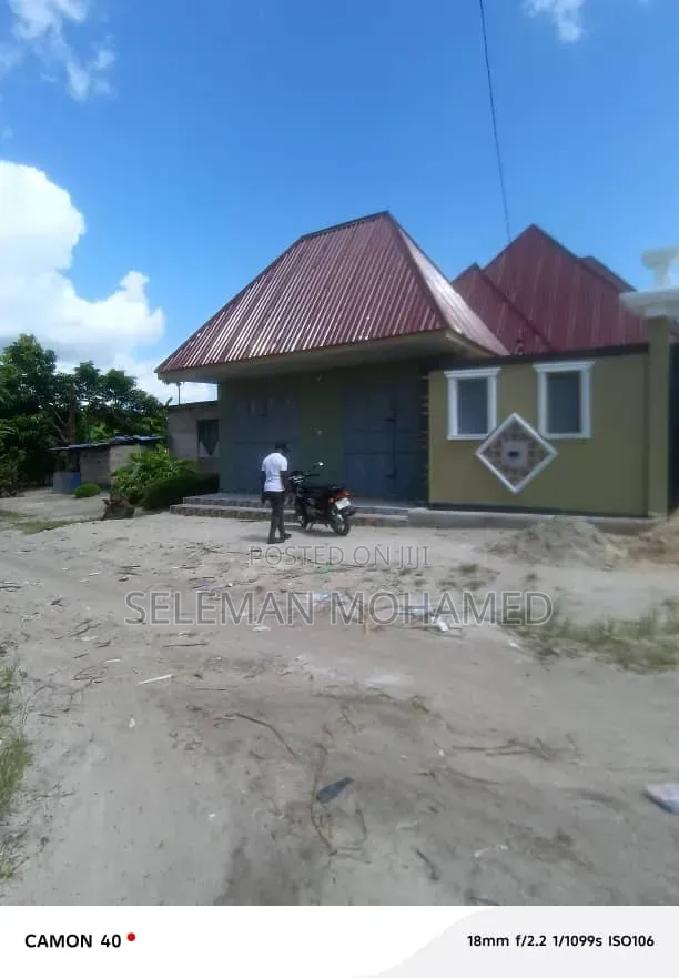 Furnished 4bdrm House in Biriani Real Estate, Msongola for sale