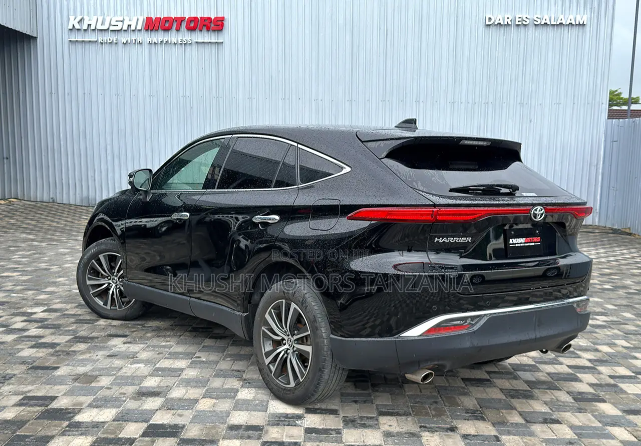 Toyota Harrier 2020 Black