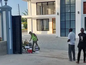 Smart Motor Gates