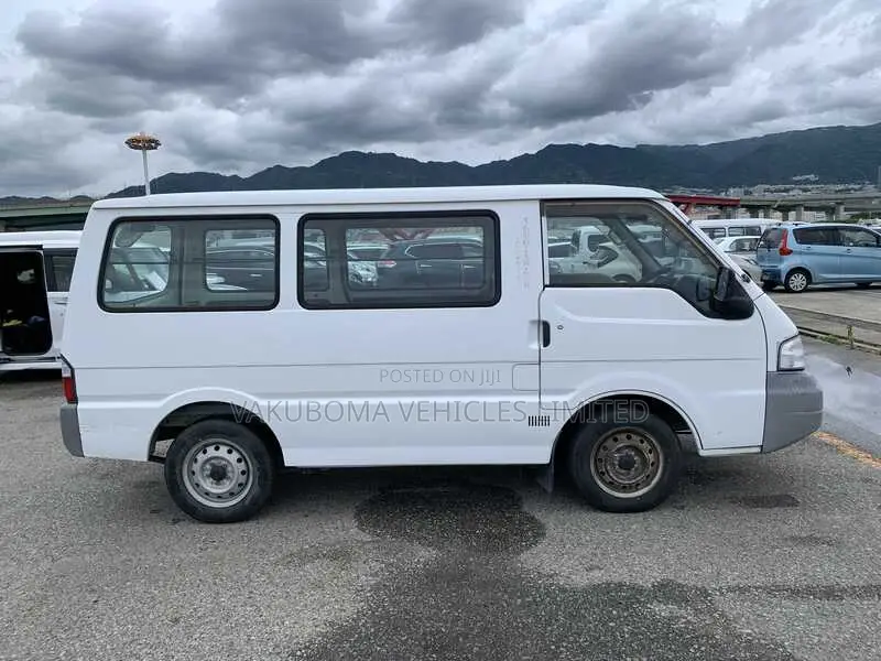 Mazda Bongo 2001 White