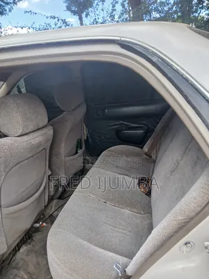 Toyota Corolla 1.5 Sedan Automatic 2002 White