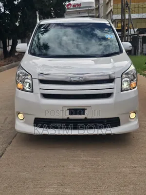 Toyota Noah 2008 White