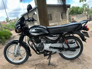 Bajaj Boxer 125 2025 Beige
