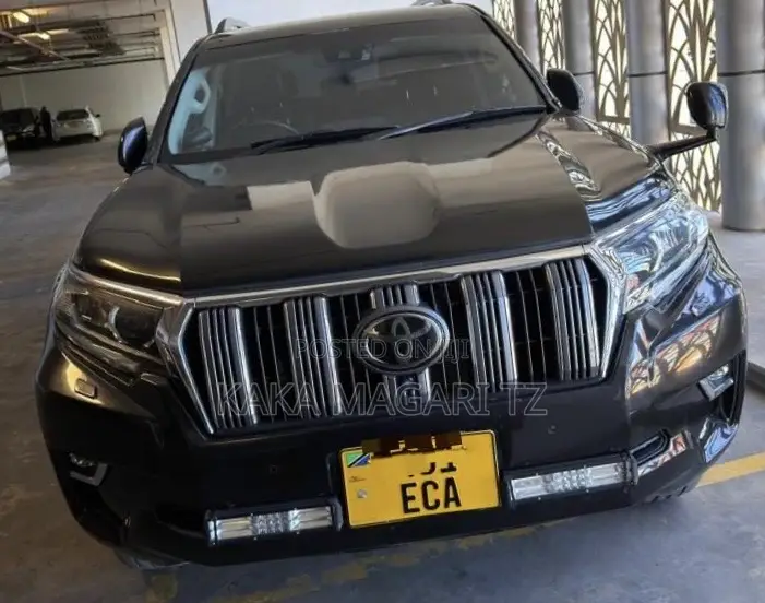 Toyota Land Cruiser Prado 2019 Black