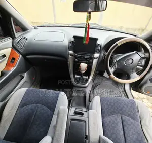 Toyota Harrier 1999 Black