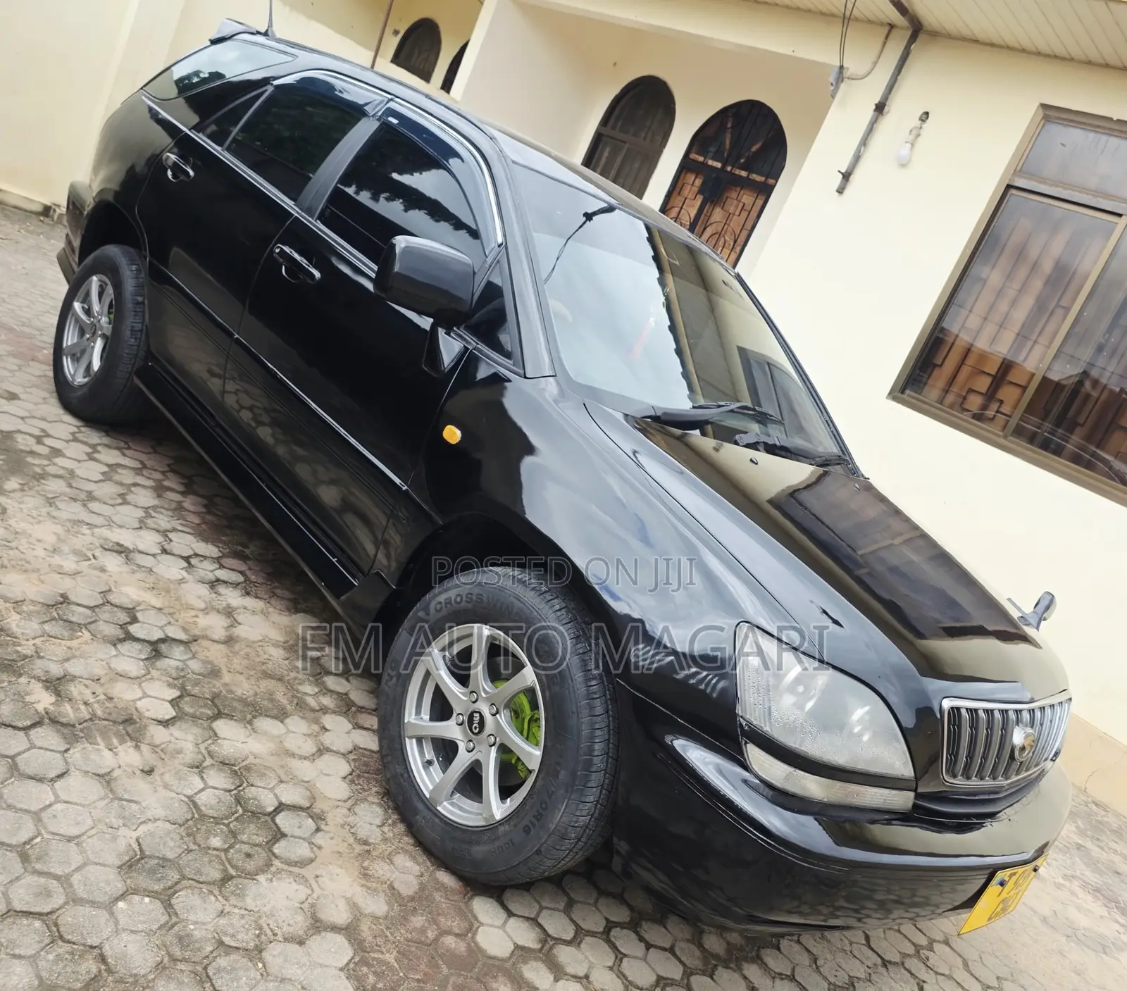 Toyota Harrier 1999 Black