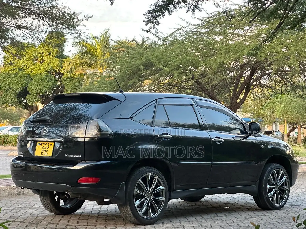 Toyota Harrier 2.4 2006 Black