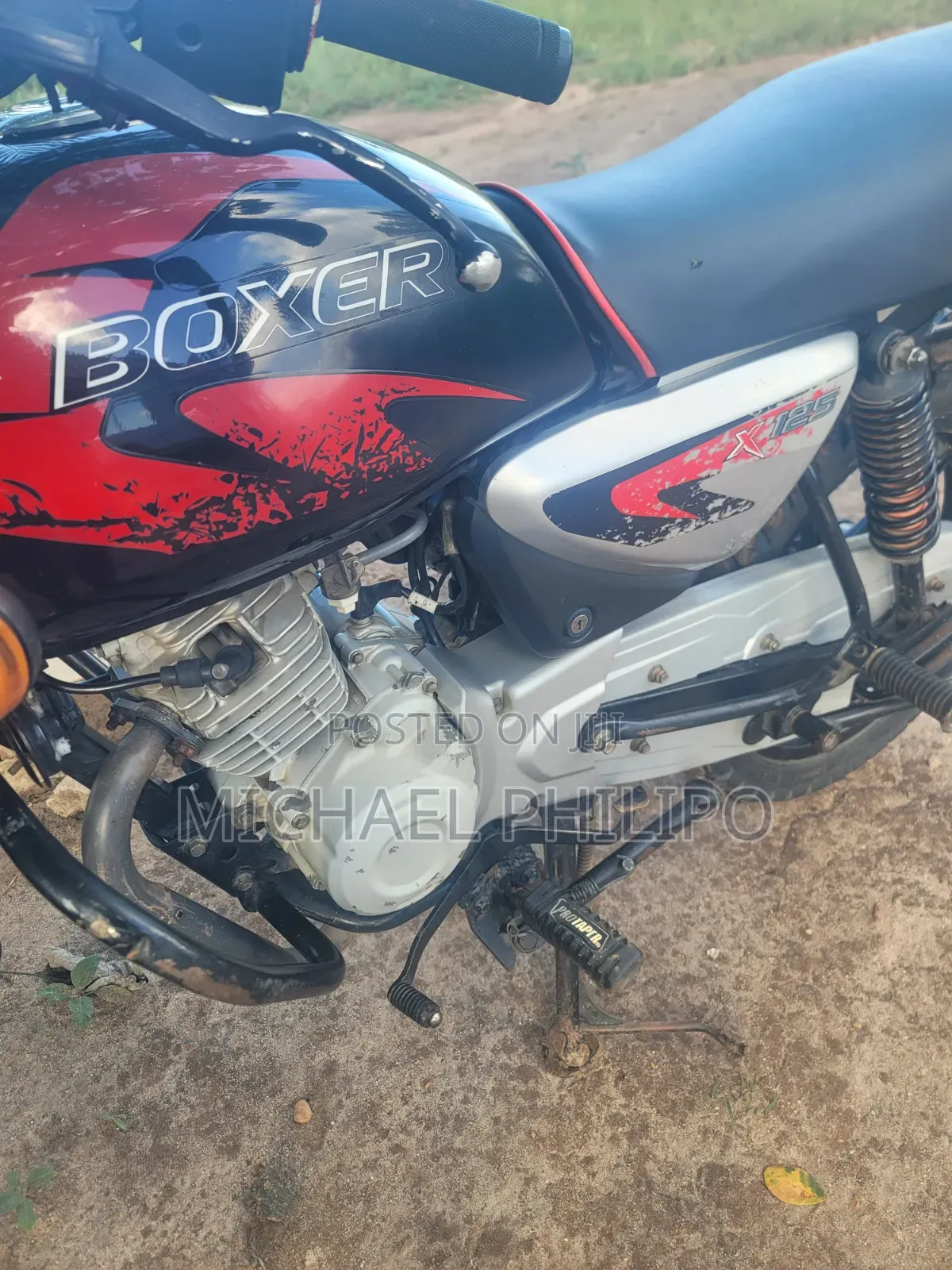 Bajaj Boxer X125 2023 Red