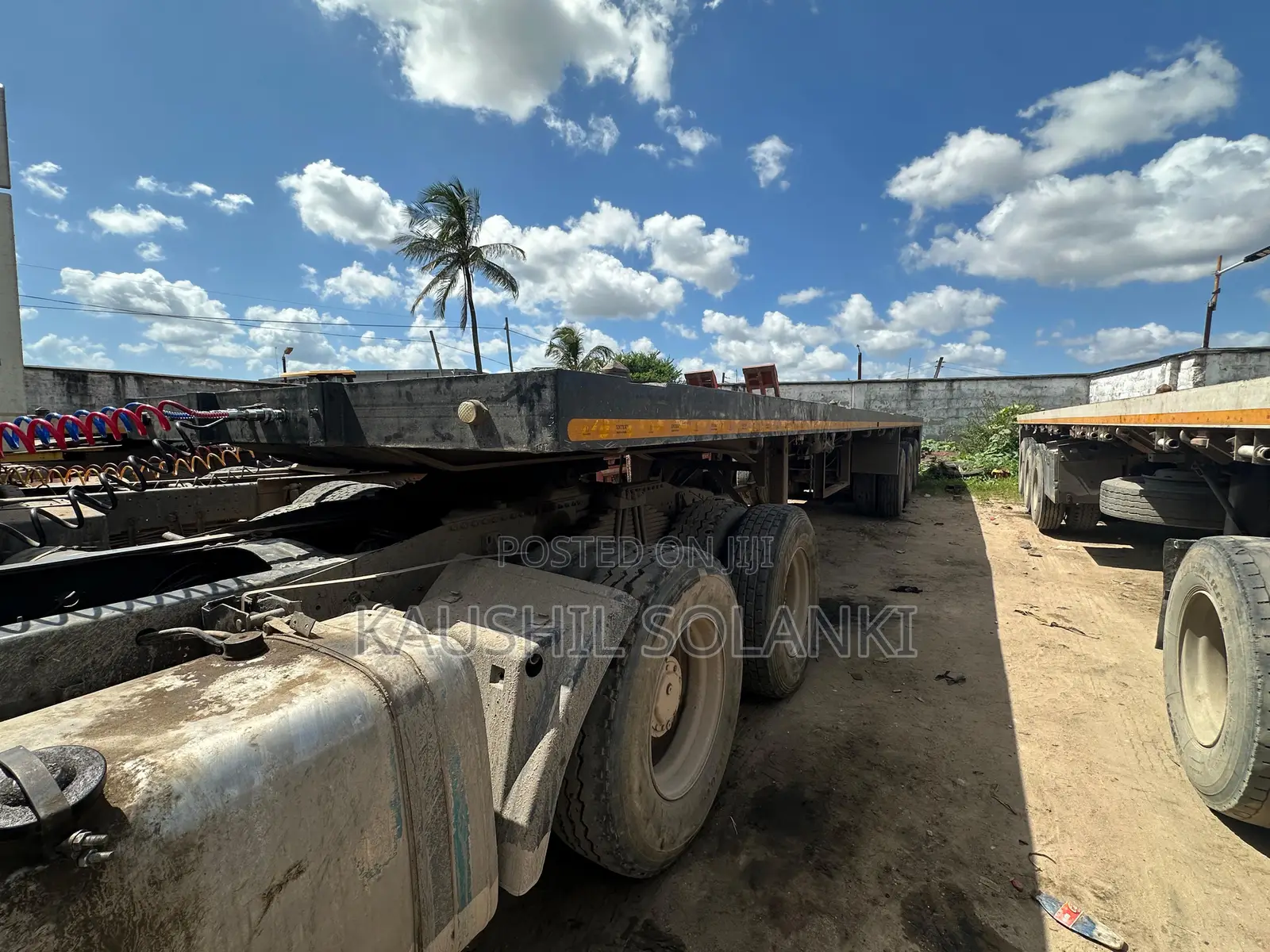 Howo 371 With Trailer