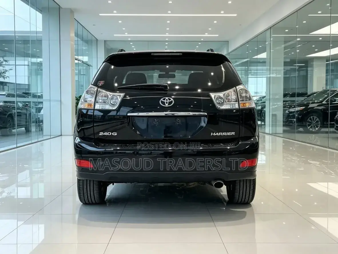 Toyota Harrier 2.4 2010 Black