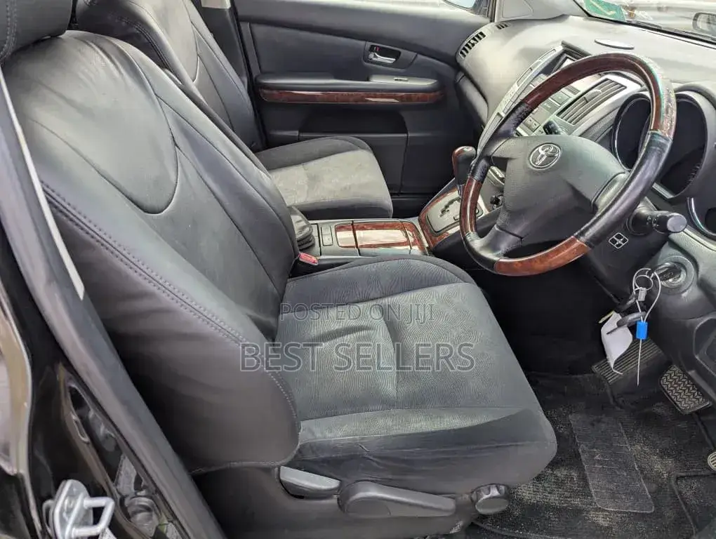 Toyota Harrier 2.4 2010 Black