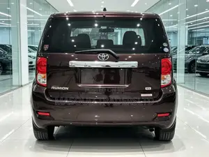 Toyota Corolla Rumion Hatchback 1.8 AWD 2008 Maroon