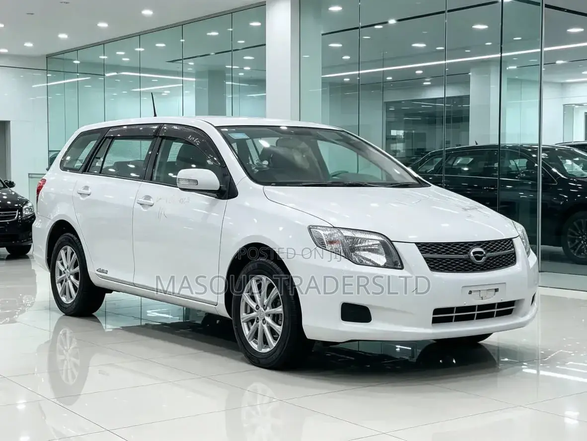 Toyota Corolla Fielder 1.8 Petrol AWD 2008 White