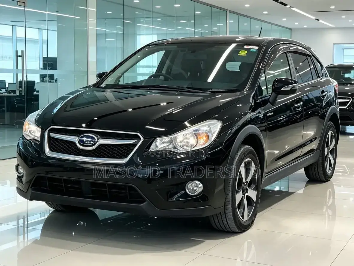 Subaru Impreza 2.0i Premium PZEV 4dr Hatchback AWD (2.0L 4cyl CVT) 2014