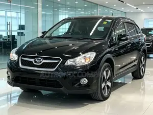 Subaru Impreza 2.0i Premium PZEV 4dr Hatchback AWD (2.0L 4cyl CVT) 2014