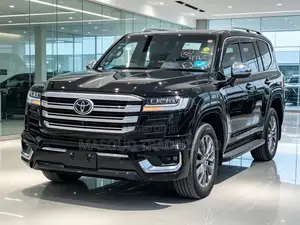 Toyota Land Cruiser LC300 2023 Black