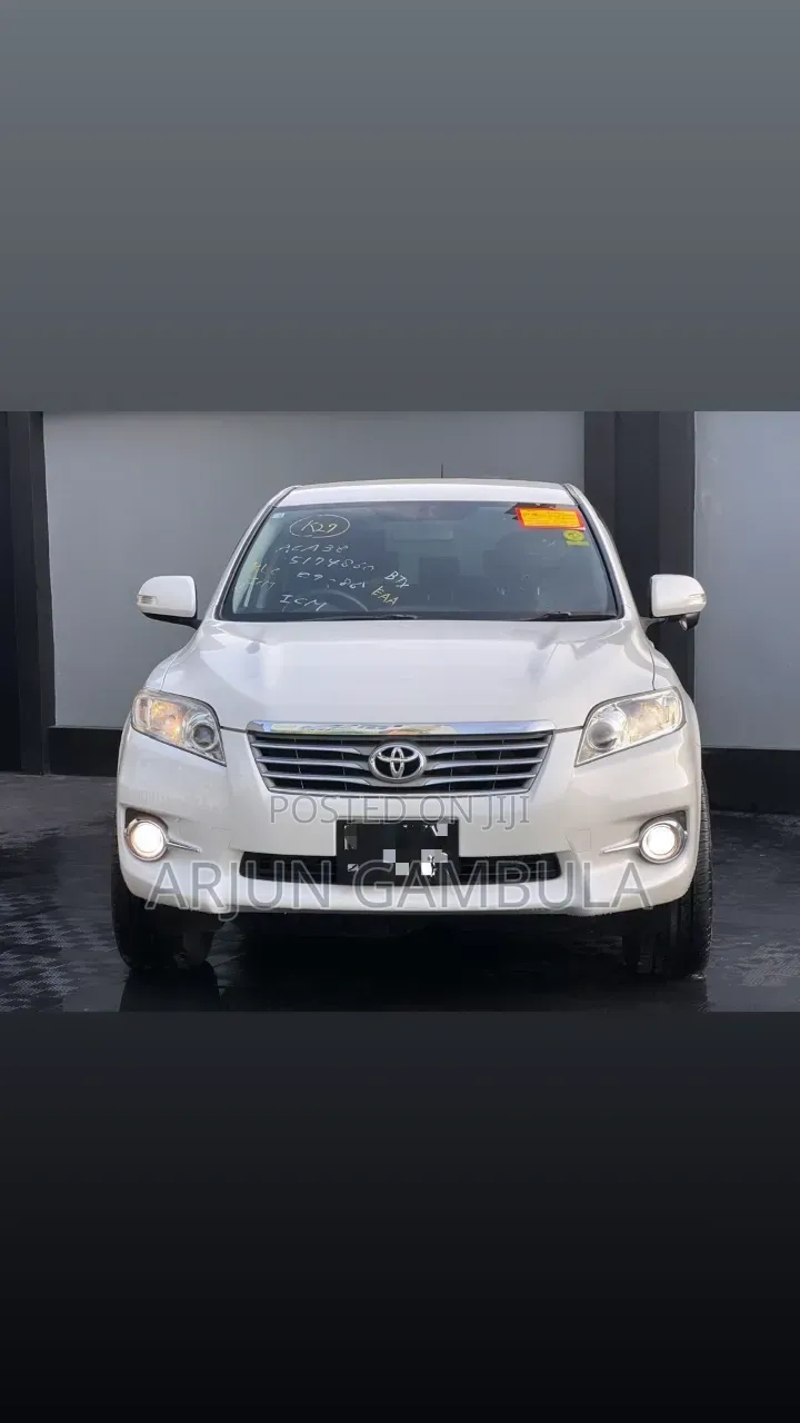 Toyota 4-Runner 2010 White