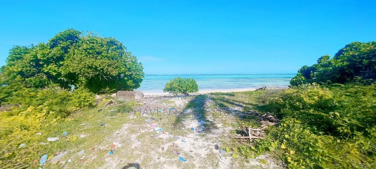 Beach Plot for Sale at Makunduchi Zanzibar
