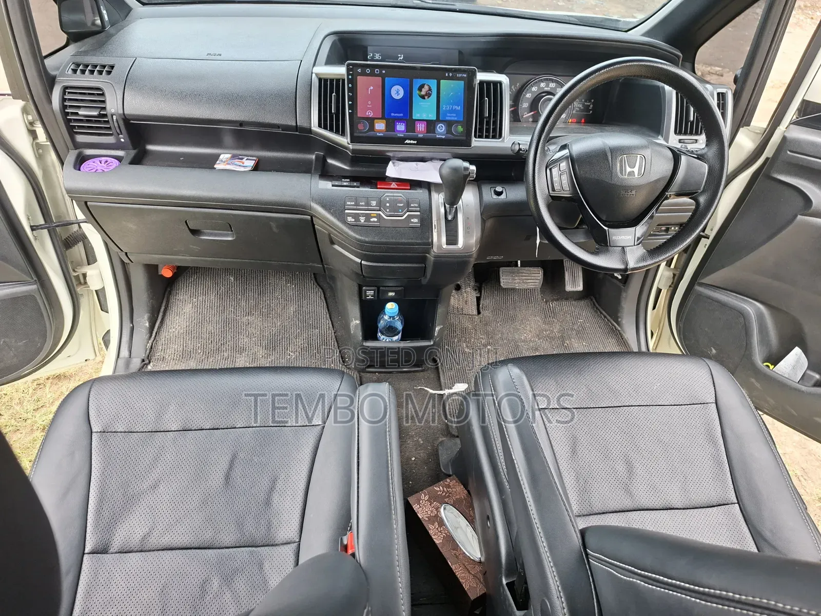 Honda Stepwgn 2011 White